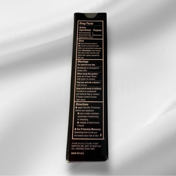 Mary Kay CC Cream Very Light NIB - Picture 3 of 4